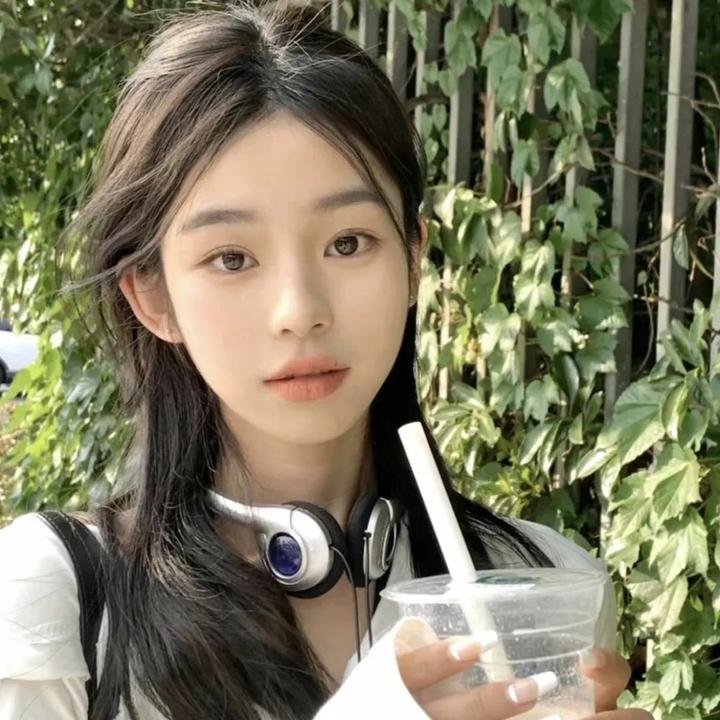 女与男